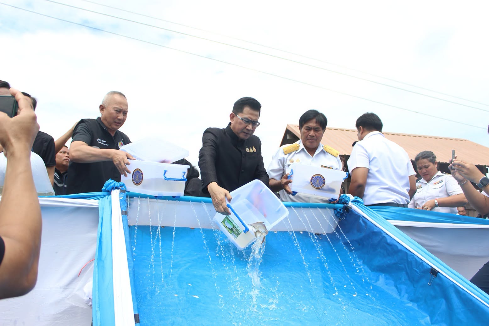 title - ส.ป.ก.ยโสธร ร่วมกิจกรรมปล่อยพันธุ์สัตว์น้ำ จำนวน 200,000 ตัว  เนื่องในวันประมงแห่งชาติ ประจำปี 2569 ณ หนองกุดม่วง บ้านโนนม่วง ตำบลเชียงเพ็ง อำเภอป่าติ้ว จังหวัดยโสธร
